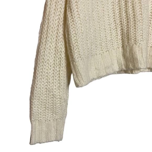 American Eagle Outfitters  Chunky Knit Drop Shoulders Oversized Crop Sweater S - Picture 5 of 16